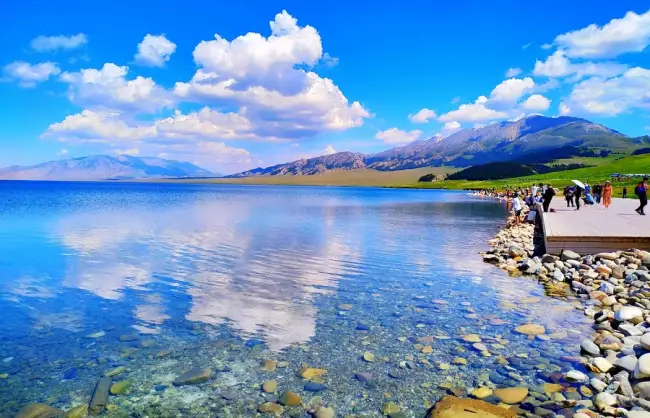 Sayram Lake in Xinjiang