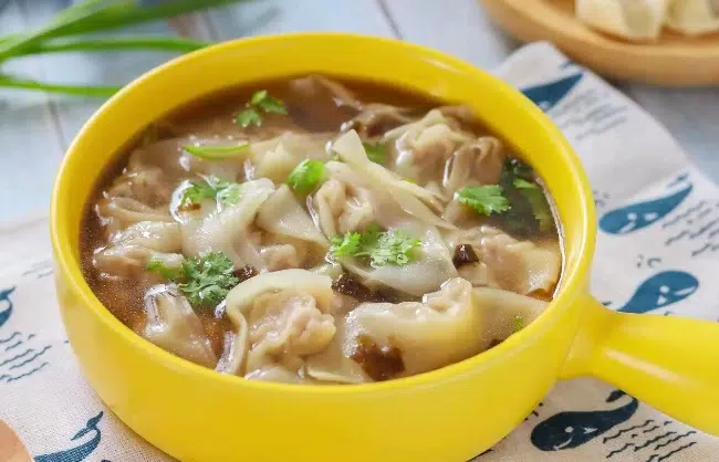 Chinese food - Wontons - China Xian Tour: Private & Tailor-Made China Tours Chinese food - Wontons